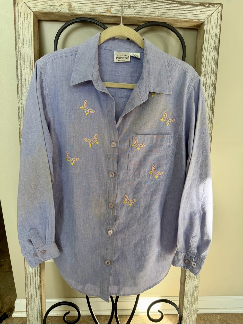 Butterfly Embroidered Chambray Button Down Shirt 90s Y2K Brownstone Studio 14